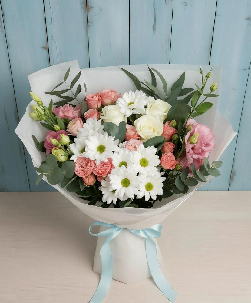 Букет цветов из: Розы, Лизиантусы и Хризантемы в Новые Лапсары