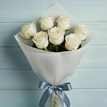 Букет 7 Белых роз Эдлесс Лав в Новые Лапсары