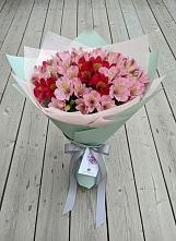 Букет цветов из:  Альстромерии в Новые Лапсары