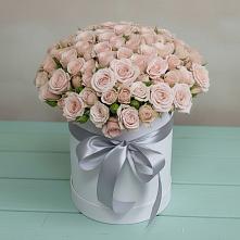 Цветочная композиция из Розы в шляпной коробке в Новые Лапсары