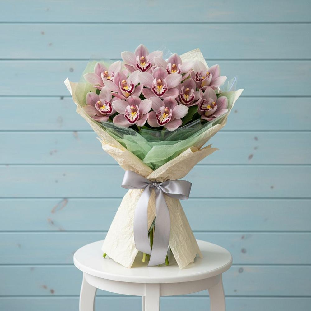 Букет цветов из: Орхидеи и Розы в Новые Лапсары