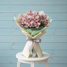 Букет цветов из:  Орхидеи и Розы в Новые Лапсары