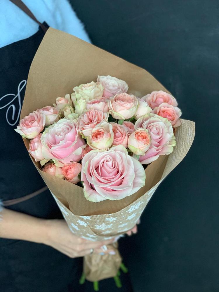 Букет цветов из: Хризантемы и Розы в Новые Лапсары