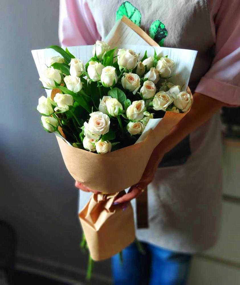 Букет цветов из: Розы в Новые Лапсары