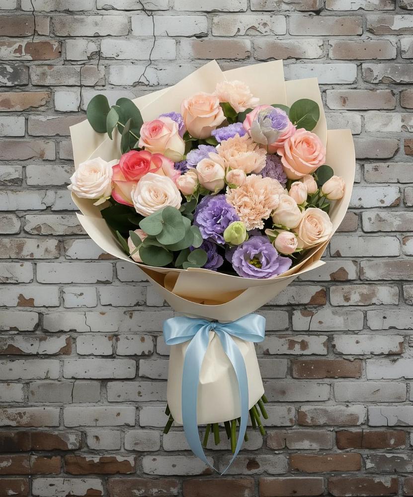 Букет цветов из: Розы, Лизиантусы и Гвоздики в Новые Лапсары